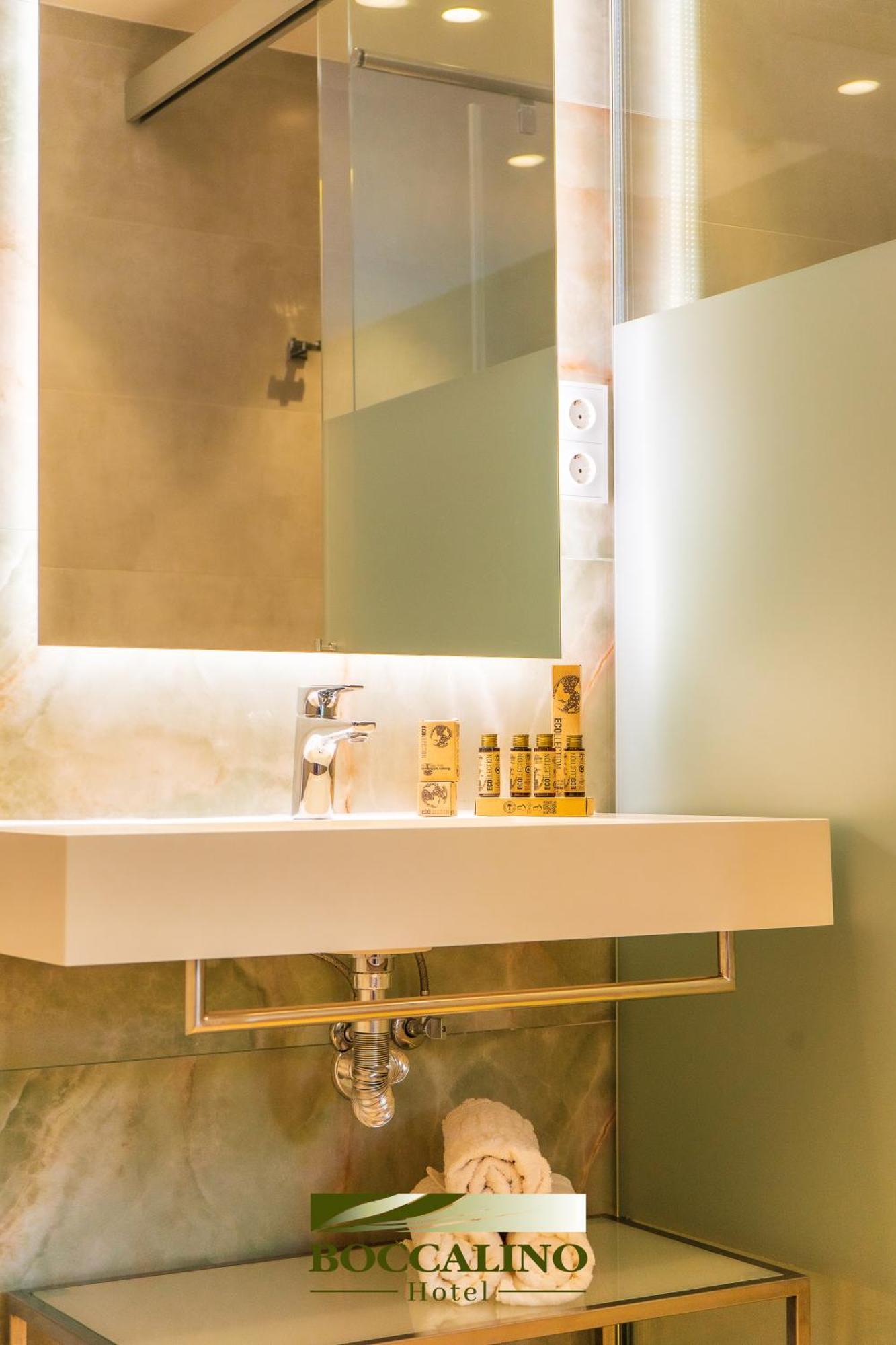 Hotel Boccalino Sitges Ngoại thất bức ảnh